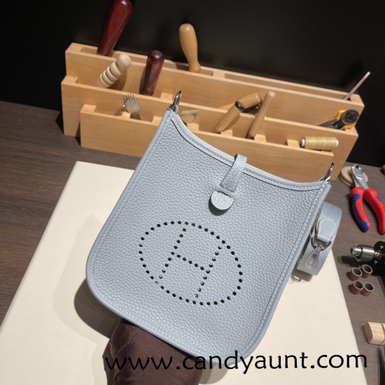 HERMES TPM Mini Evelyn Clemence J7 /Blue Lin