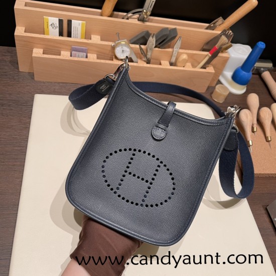 HERMES TPM Mini Evelyn Clemence 2Z/ Blue nuit SilverHardware