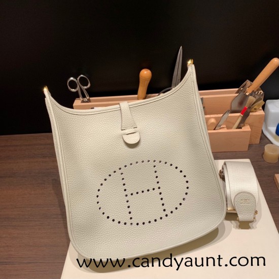 Hermes Evelyn 29cm Clemence 18 80 /Pearl Grey Gold Hardware