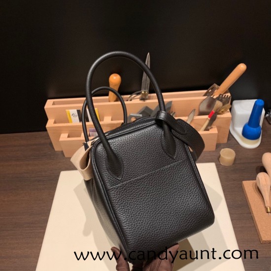 Hermes Lindy 26cm Clemence 89/ Black (Noir) Silver Hardware lindy26-011