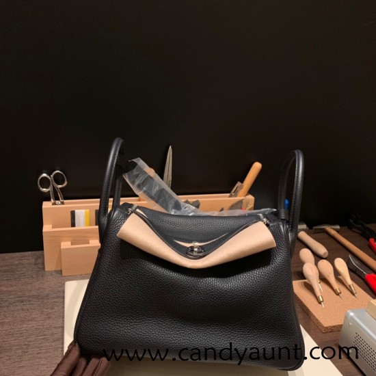 Hermes stock 30cm Lindy Clemence 89 /Black (Noir) Silver Hardware