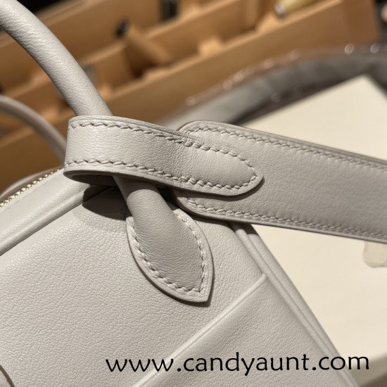 Hermes Mini Lindy 80 /Pearl Grey (Gris Perle) Gold Hardware 021