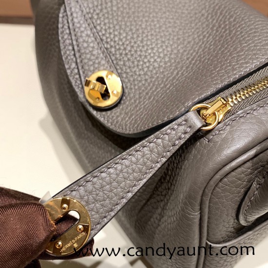 Hermes Mini Lindy Clemence 8F /Etain Gold Hardware 054