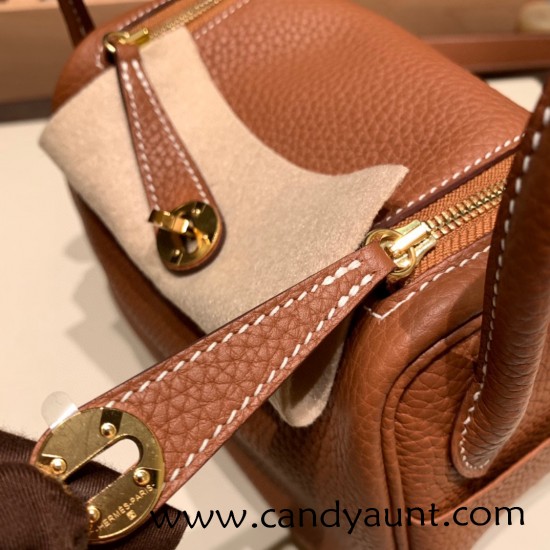 Hermes Mini Lindy Clemence 37/ Gold Gold Hardware 080