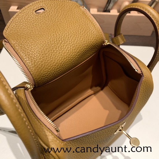 Hermes Mini Lindy Clemence 2S / Sesame Gold Hardware 097