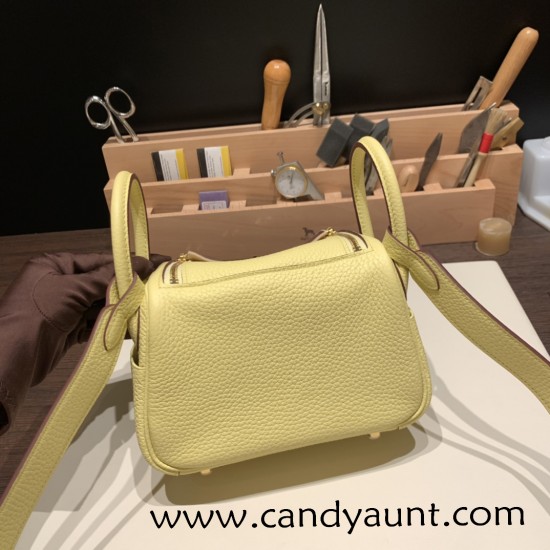 Hermes Mini Lindy Clemence 1Z /Jaune Poussin Gold Hardware 100