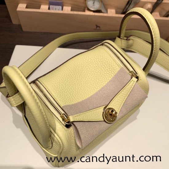 Hermes Mini Lindy Clemence 1Z /Jaune Poussin Gold Hardware 100